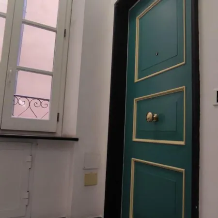 Porta Soprana Apartment *