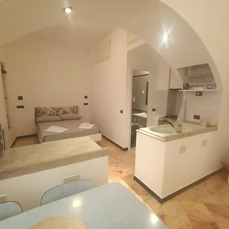 Porta Soprana Apartment Genoa